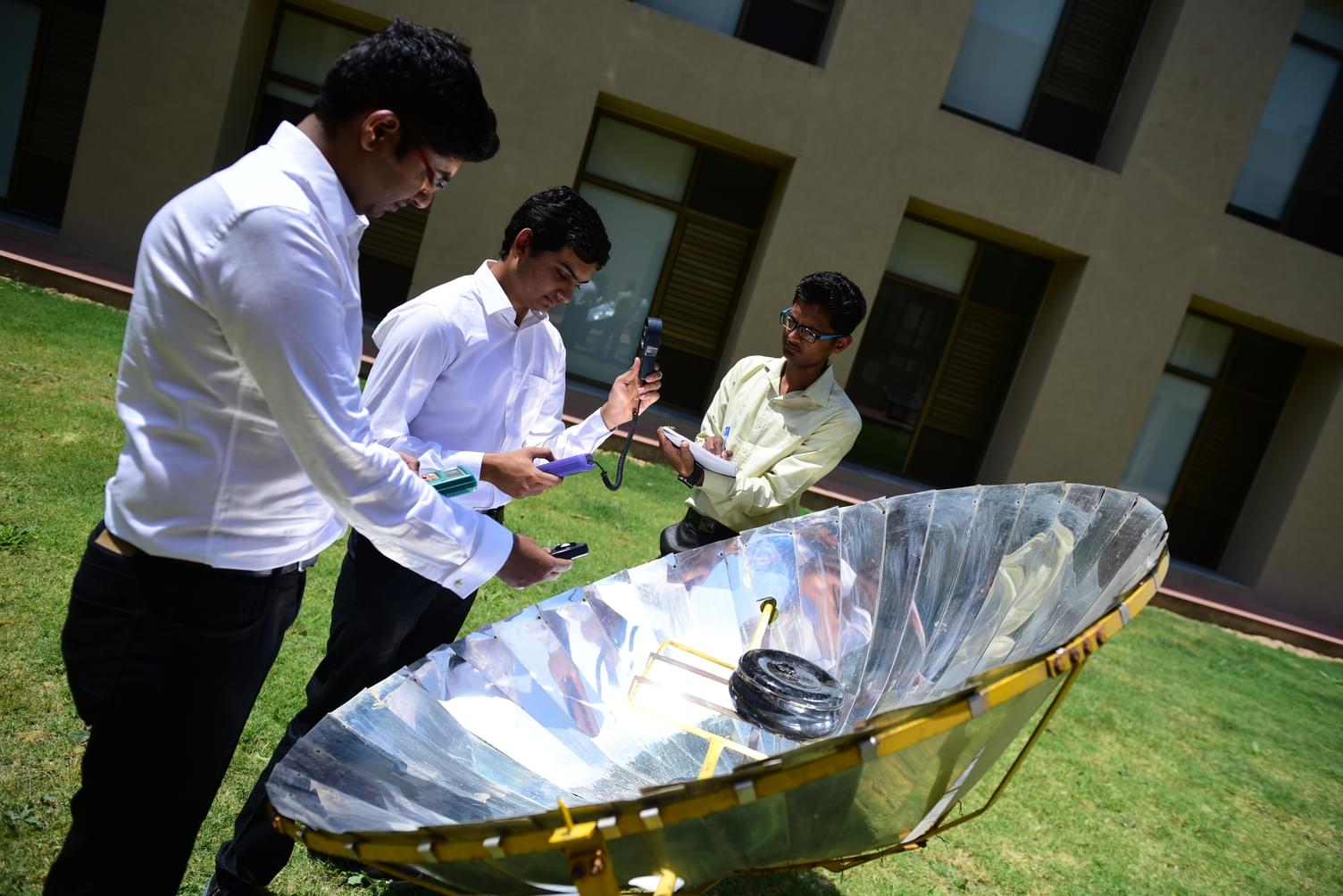 PDEU Laboratory photo 5